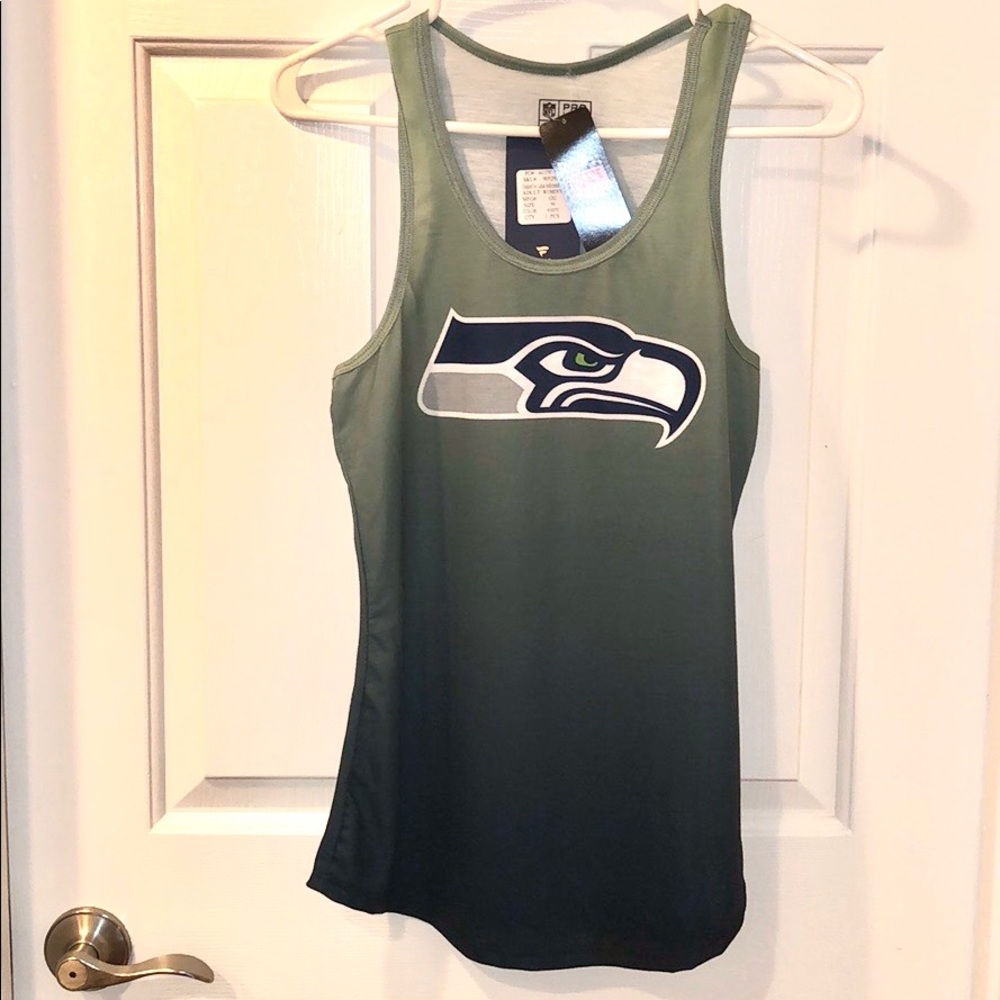 NWT Seahawk women’s tank